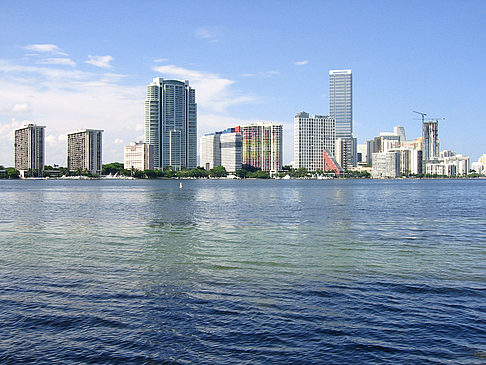 Blick vom Wasser auf Miami Foto 